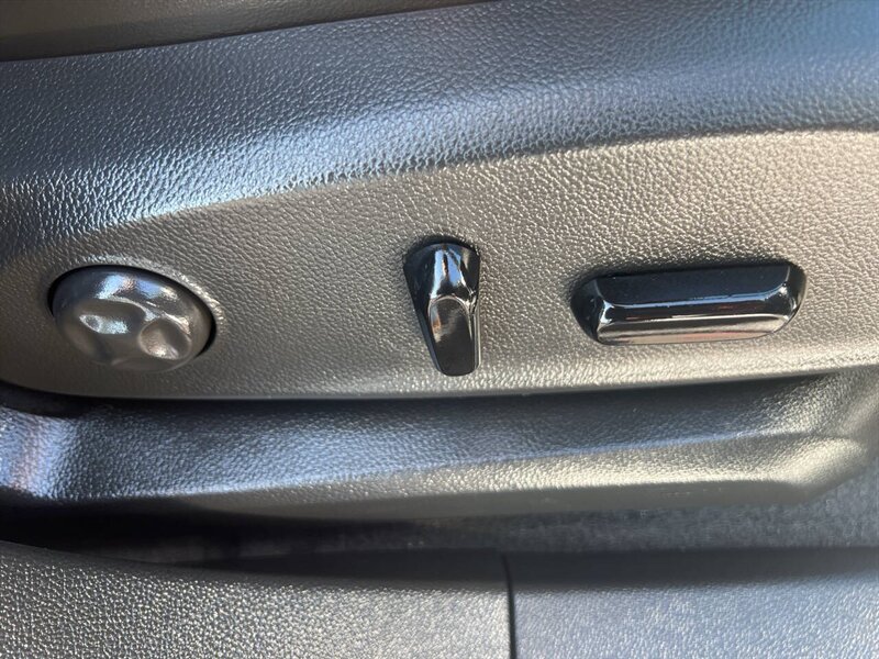 2016 Buick Envision Premium I AWD 4dr Crossover - Photo 33 - Garden City, ID 83714