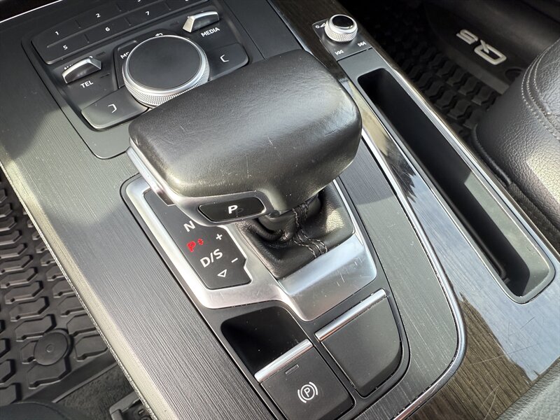 2020 Audi Q5 quattro Premium 45 TFSI - Photo 33 - Garden City, ID 83714