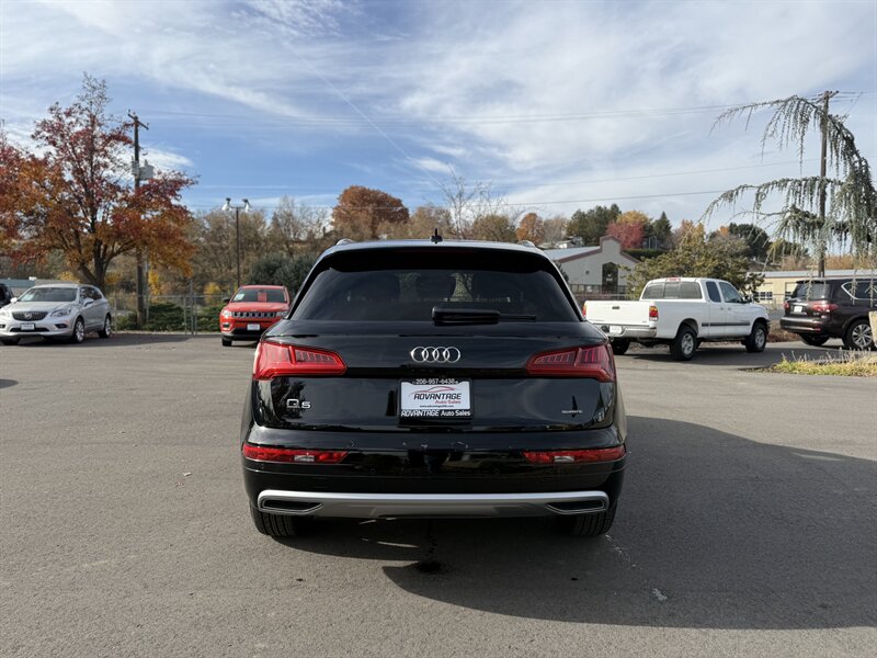 2020 Audi Q5 quattro Premium 45 TFSI - Photo 6 - Garden City, ID 83714