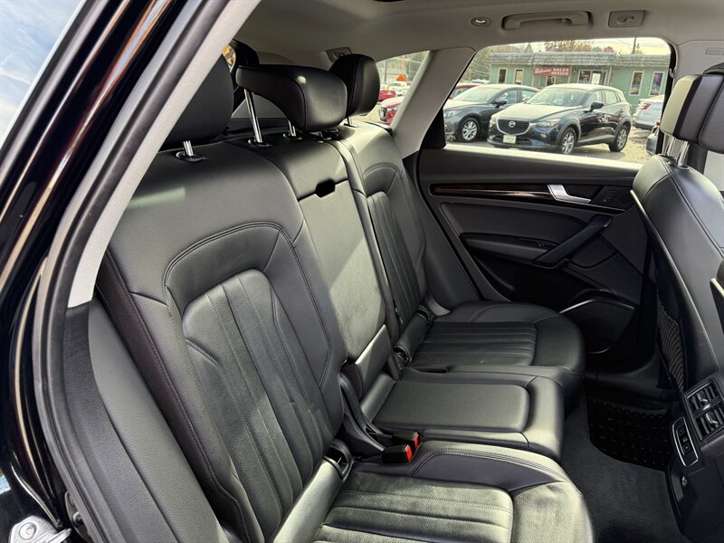 2020 Audi Q5 quattro Premium 45 TFSI - Photo 19 - Garden City, ID 83714