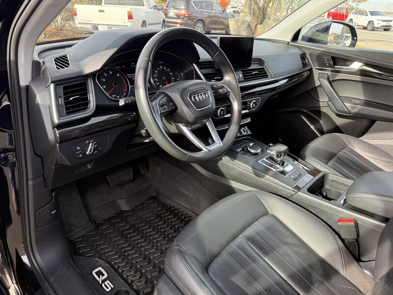2020 Audi Q5 quattro Premium 45 TFSI - Photo 11 - Garden City, ID 83714