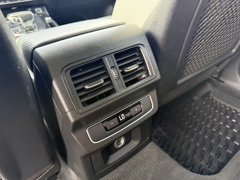 2020 Audi Q5 quattro Premium 45 TFSI - Photo 35 - Garden City, ID 83714