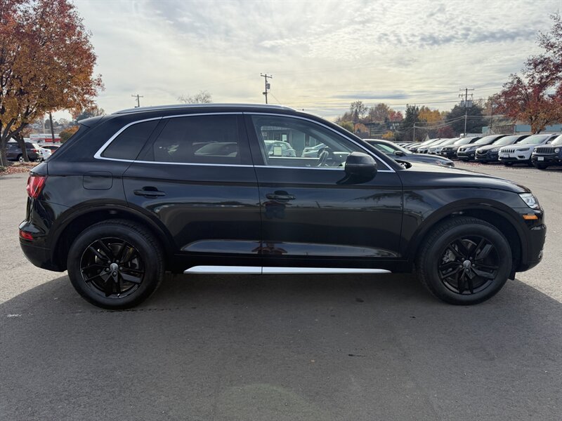 2020 Audi Q5 quattro Premium 45 TFSI - Photo 8 - Garden City, ID 83714
