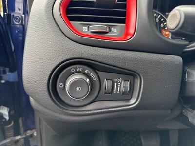 2017 Jeep Renegade Trailhawk   - Photo 26 - Garden City, ID 83714