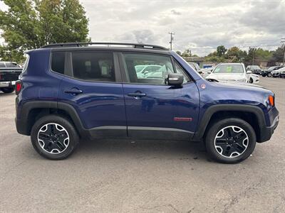 2017 Jeep Renegade Trailhawk   - Photo 8 - Garden City, ID 83714