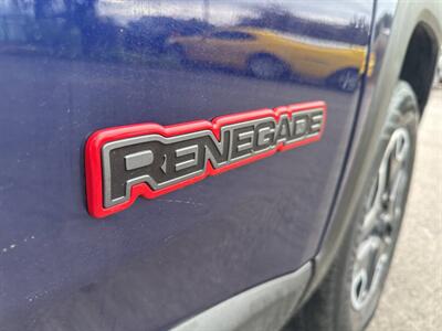 2017 Jeep Renegade Trailhawk   - Photo 32 - Garden City, ID 83714
