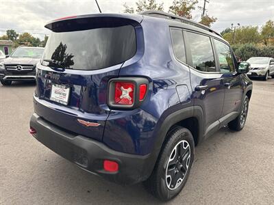 2017 Jeep Renegade Trailhawk   - Photo 7 - Garden City, ID 83714