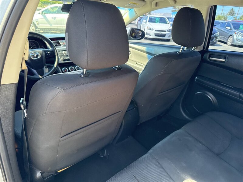2012 Mazda Mazda6 i Sport 4dr Sedan 5A - Photo 13 - Garden City, ID 83714