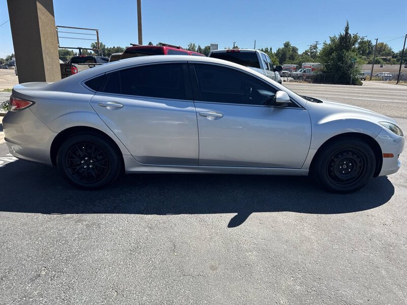2012 Mazda Mazda6 i Sport 4dr Sedan 5A - Photo 8 - Garden City, ID 83714
