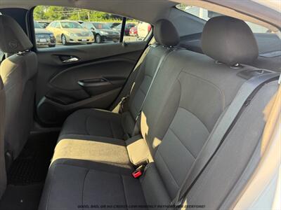 2019 Chevrolet Cruze LS - Photo 25 - Garden City, ID 83714