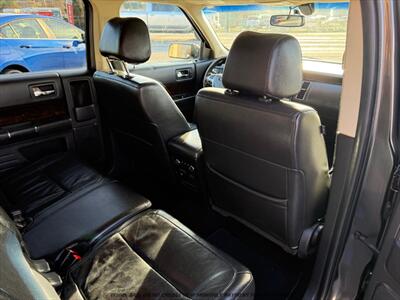 2019 Ford Flex Limited   - Photo 22 - Garden City, ID 83714