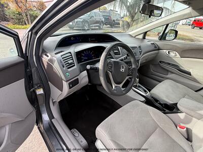 2012 Honda Civic LX - Photo 10 - Garden City, ID 83714