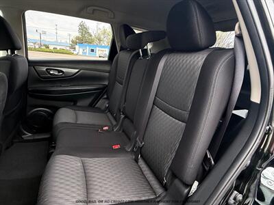 2017 Nissan Rogue S   - Photo 15 - Garden City, ID 83714