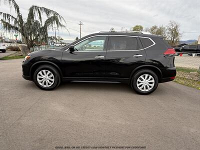 2017 Nissan Rogue S   - Photo 4 - Garden City, ID 83714