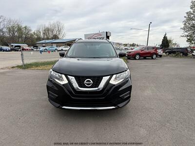 2017 Nissan Rogue S   - Photo 2 - Garden City, ID 83714