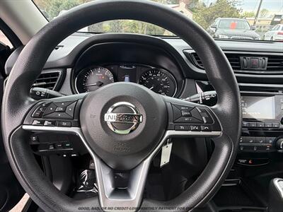 2017 Nissan Rogue S   - Photo 25 - Garden City, ID 83714