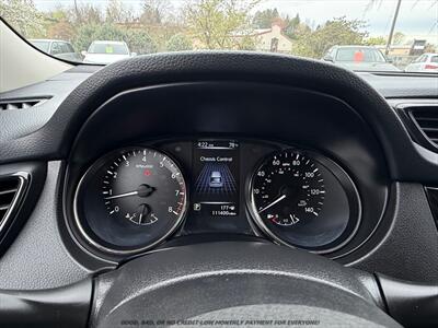 2017 Nissan Rogue S   - Photo 12 - Garden City, ID 83714