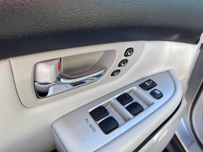 2008 Lexus RX 400h Base AWD 4dr SUV - Photo 24 - Garden City, ID 83714