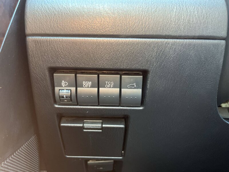 2010 Mazda CX-9 Grand Touring AWD 4dr SUV - Photo 30 - Garden City, ID 83714