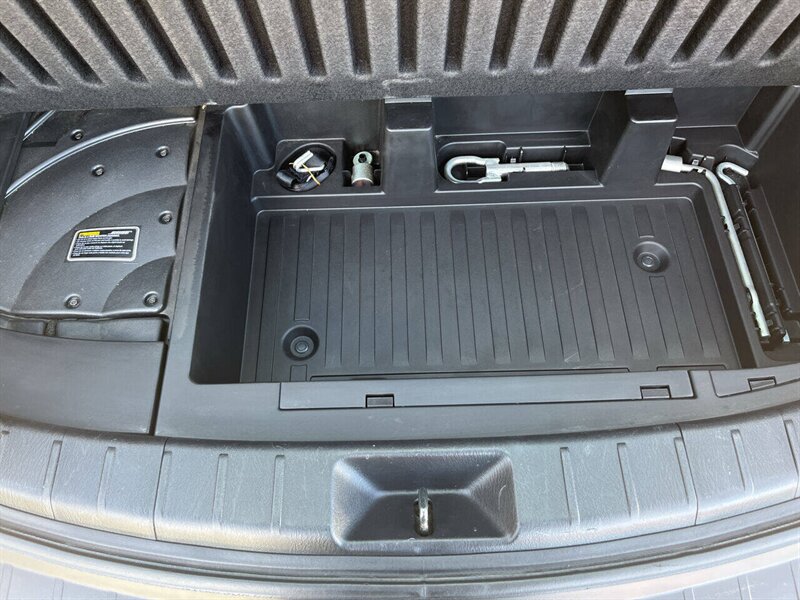 2010 Mazda CX-9 Grand Touring AWD 4dr SUV - Photo 15 - Garden City, ID 83714