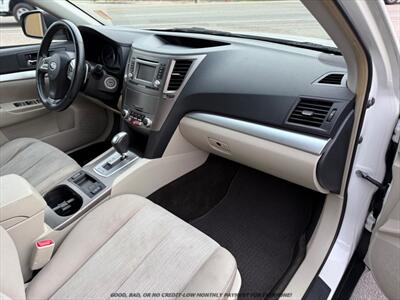 2014 Subaru Outback 2.5i Premium   - Photo 20 - Garden City, ID 83714