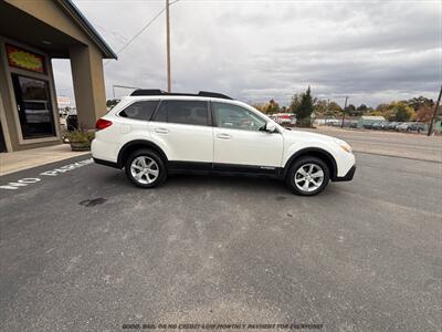 2014 Subaru Outback 2.5i Premium   - Photo 8 - Garden City, ID 83714
