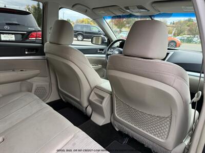 2014 Subaru Outback 2.5i Premium   - Photo 18 - Garden City, ID 83714