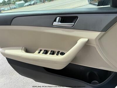 2015 Hyundai SONATA SE   - Photo 21 - Garden City, ID 83714