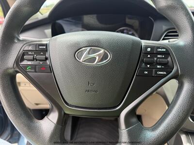 2015 Hyundai SONATA SE   - Photo 23 - Garden City, ID 83714