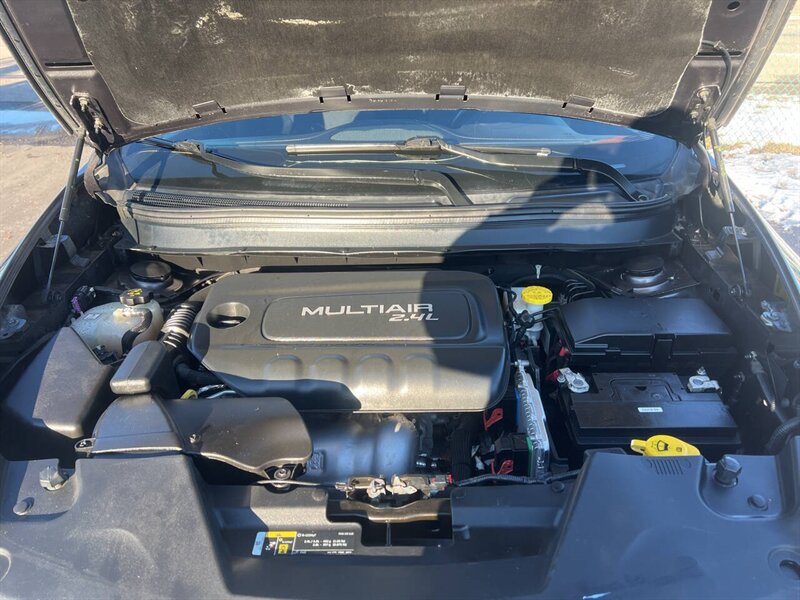 2018 Jeep Cherokee Tech Connect 4x4 4dr SUV - Photo 18 - Garden City, ID 83714