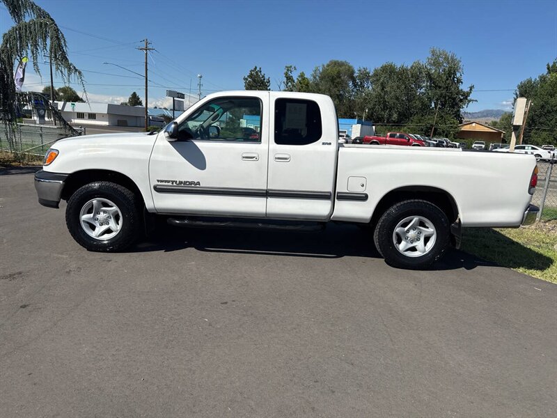 2000 Toyota Tundra SR5 4dr V8 Extended Cab SB - Photo 4 - Garden City, ID 83714