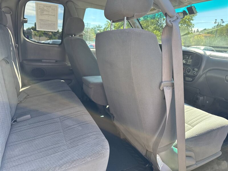 2000 Toyota Tundra SR5 4dr V8 Extended Cab SB - Photo 16 - Garden City, ID 83714