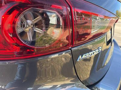 2016 Mazda Mazda3 i Touring 4dr Sedan 6A - Photo 32 - Garden City, ID 83714