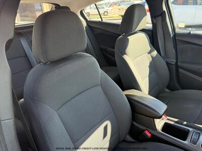 2018 Chevrolet Cruze LT Auto   - Photo 21 - Garden City, ID 83714