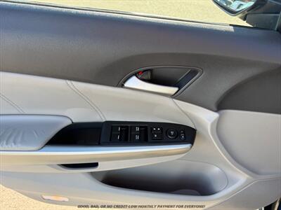 2010 Honda Accord EX-L V6   - Photo 23 - Garden City, ID 83714