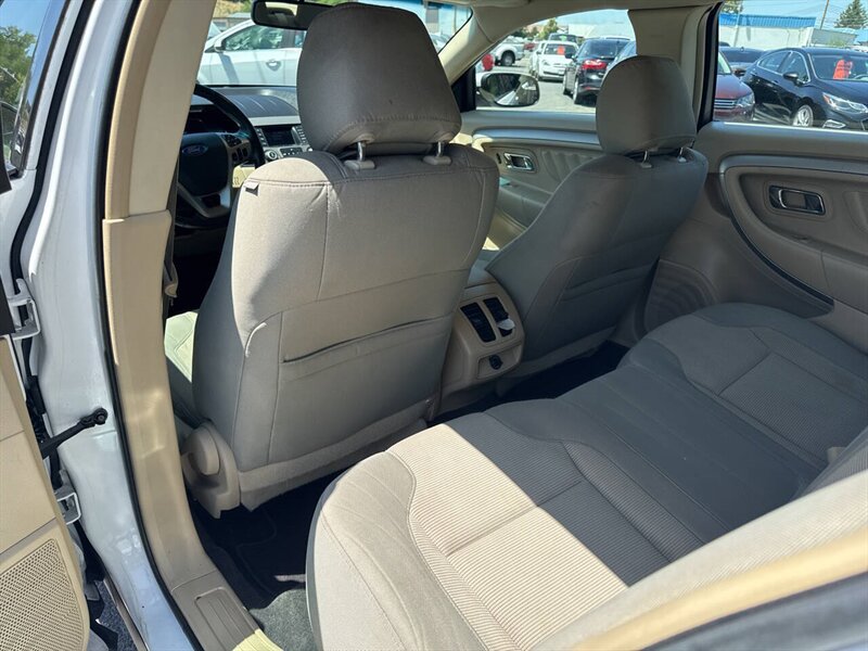 2017 Ford Taurus SEL AWD 4dr Sedan - Photo 13 - Garden City, ID 83714