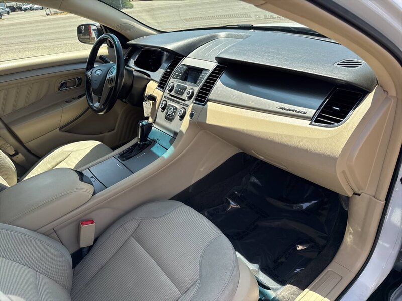 2017 Ford Taurus SEL AWD 4dr Sedan - Photo 19 - Garden City, ID 83714