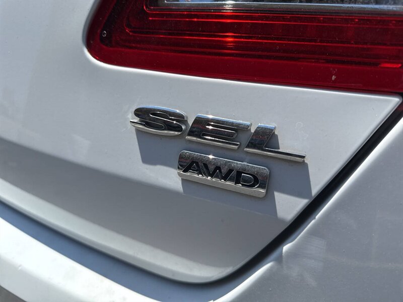 2017 Ford Taurus SEL AWD 4dr Sedan - Photo 28 - Garden City, ID 83714