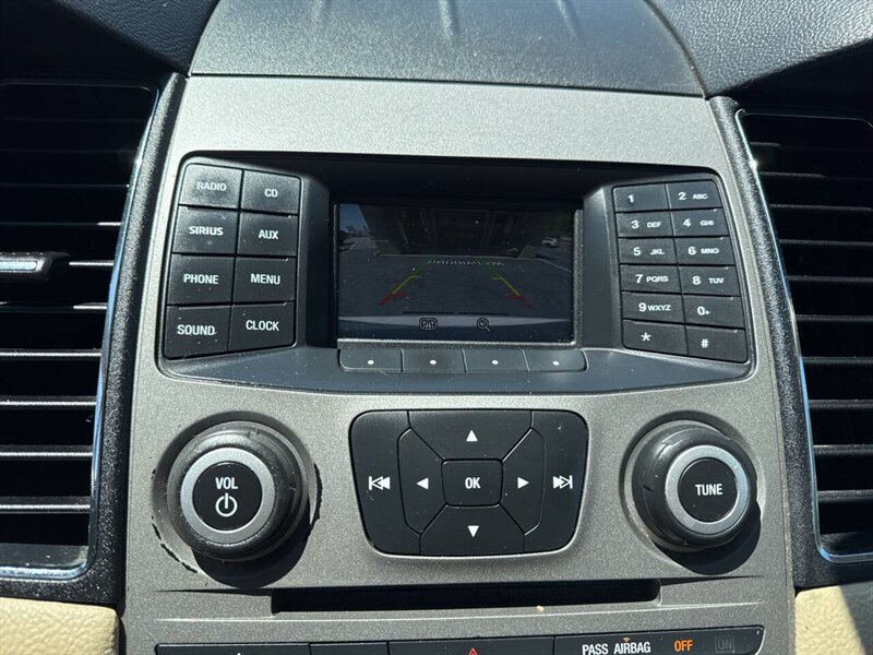 2017 Ford Taurus SEL AWD 4dr Sedan - Photo 12 - Garden City, ID 83714