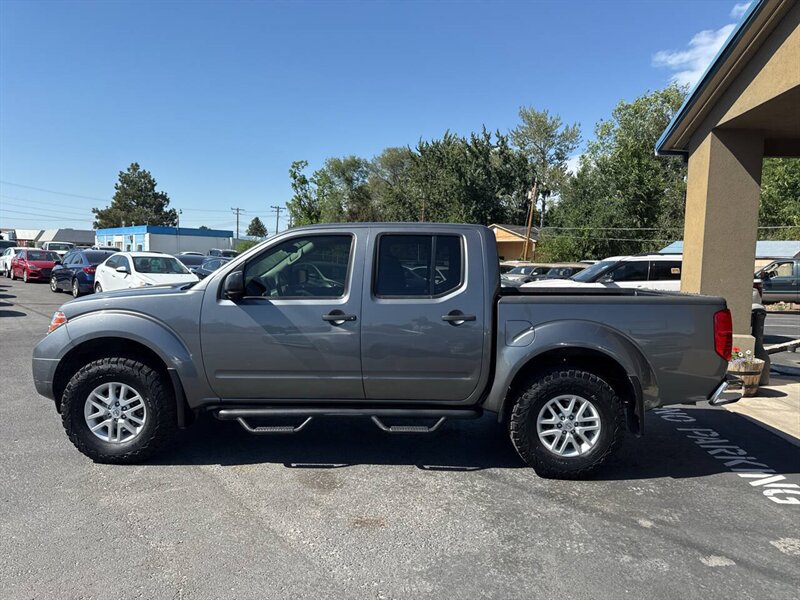 2018 Nissan Frontier SV 4x4 4dr Crew Cab 5 ft. SB 5A - Photo 4 - Garden City, ID 83714