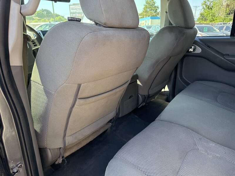 2018 Nissan Frontier SV 4x4 4dr Crew Cab 5 ft. SB 5A - Photo 14 - Garden City, ID 83714