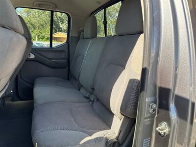 2018 Nissan Frontier SV 4x4 4dr Crew Cab 5 ft. SB 5A - Photo 15 - Garden City, ID 83714