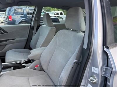 2013 Honda Accord LX - Photo 11 - Garden City, ID 83714