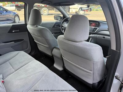 2013 Honda Accord LX - Photo 18 - Garden City, ID 83714