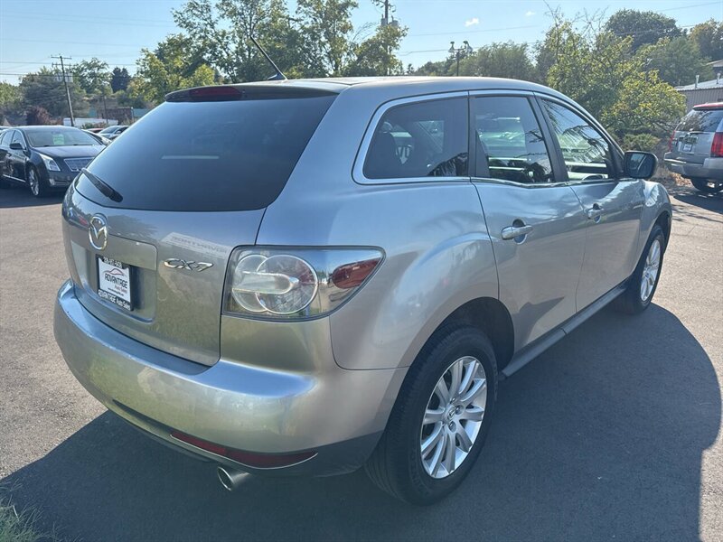 2011 Mazda CX-7 i Sport 4dr SUV - Photo 7 - Garden City, ID 83714