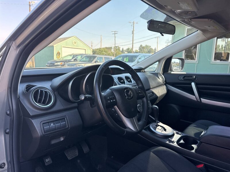 2011 Mazda CX-7 i Sport 4dr SUV - Photo 9 - Garden City, ID 83714