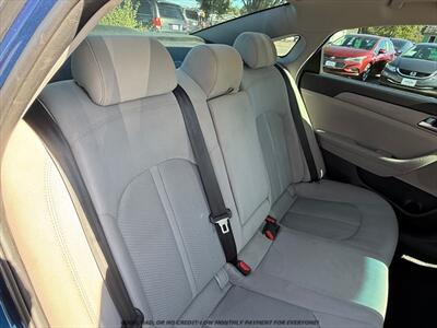 2017 Hyundai SONATA   - Photo 16 - Garden City, ID 83714