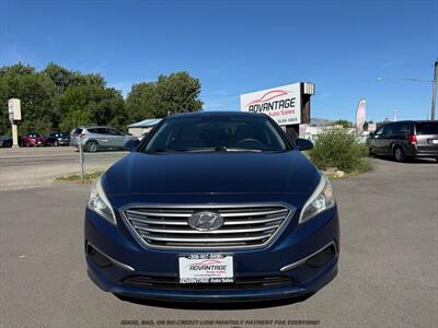 2017 Hyundai SONATA   - Photo 2 - Garden City, ID 83714