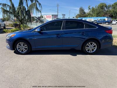 2017 Hyundai SONATA   - Photo 4 - Garden City, ID 83714