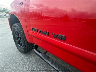 2010 Nissan Titan SE   - Photo 27 - Garden City, ID 83714